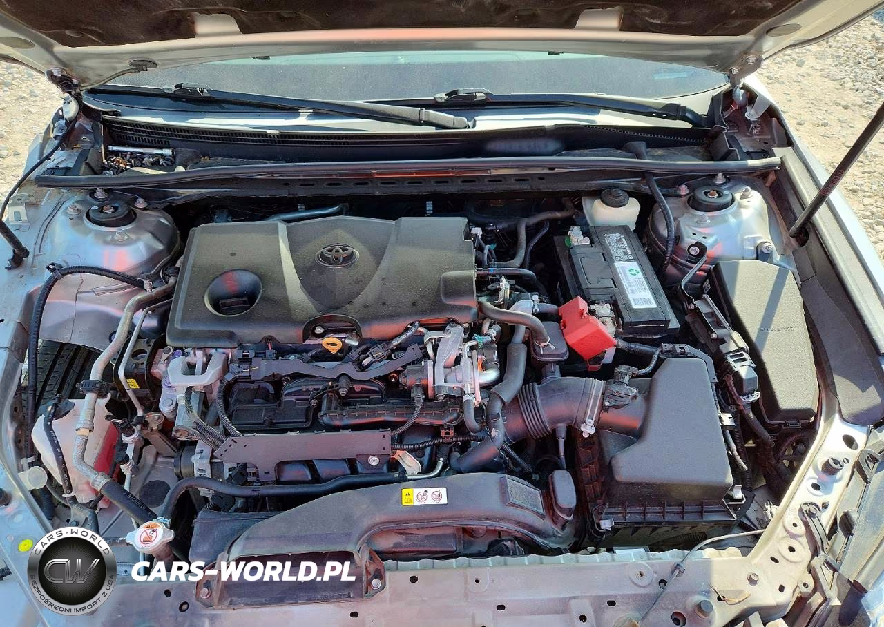 2018 Toyota Camry L VIN:4T1B11HK7JU650404 - 11