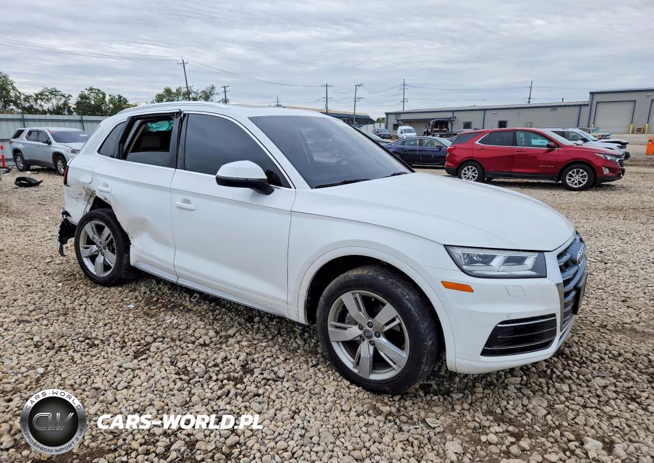 2019 Audi Q5 Premium Plus VIN:WA1BNAFY4K2081681 - 4