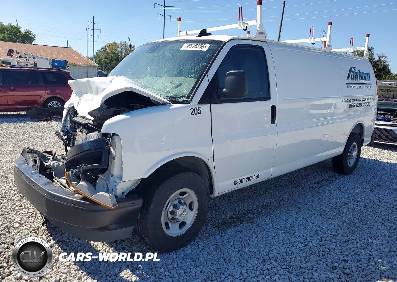 2025 Chevrolet Express G2500 VIN:1GCWGBF77S1255585 - 1