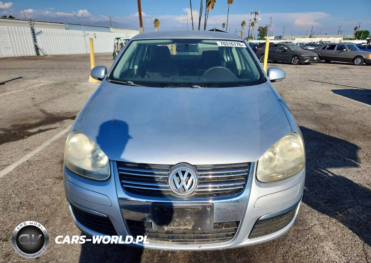 2009 Volkswagen Jetta S VIN:3VWJZ71K69M126261 - 5