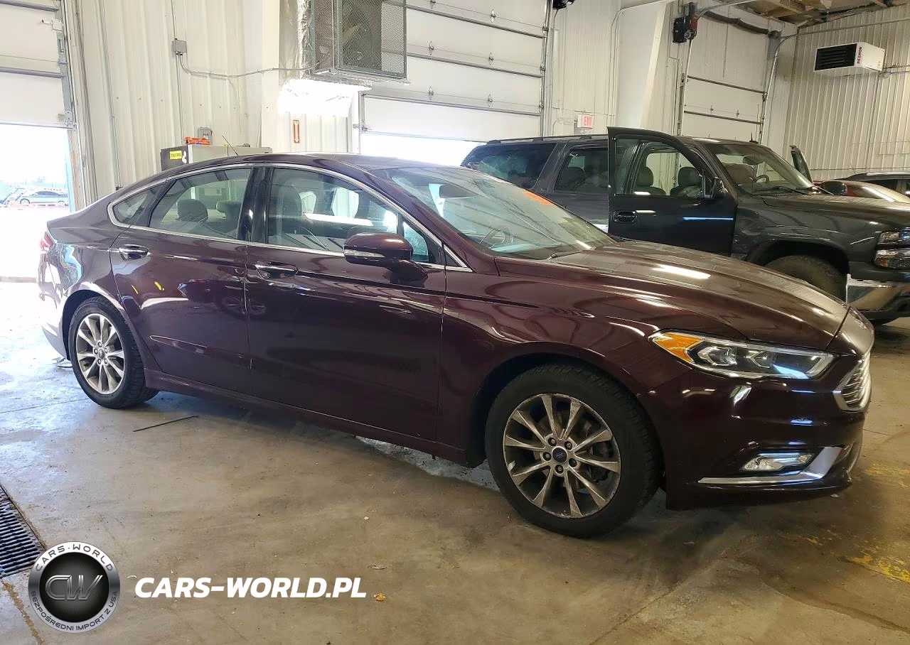 2017 Ford Fusion Se VIN:3FA6P0HD3HR291849 - 4