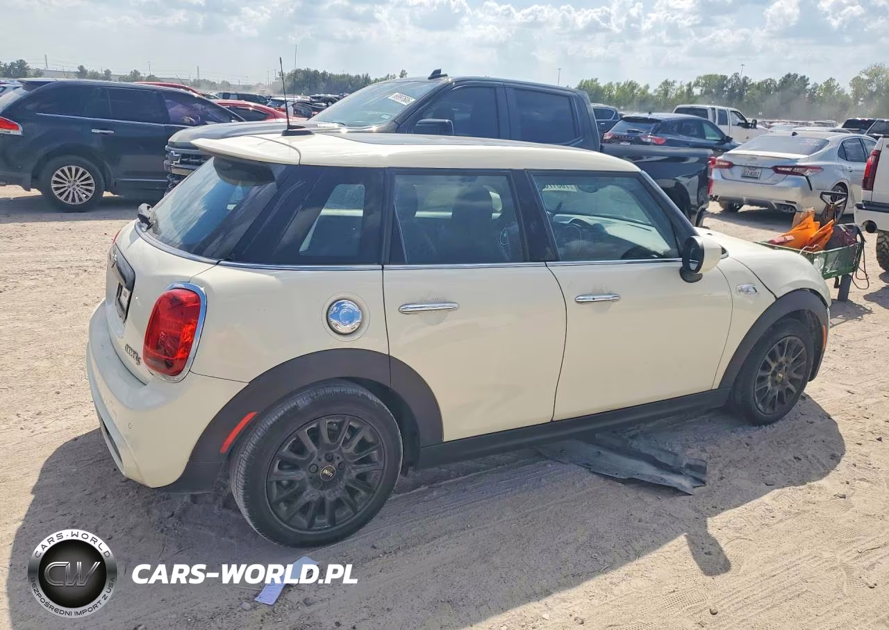 2020 Mini Cooper S VIN:WMWXU9C07L2L56292 - 3