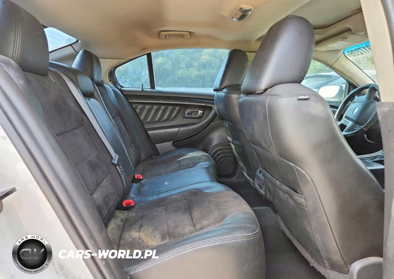 2010 Ford Taurus Sho VIN:1FAHP2KT2AG106837 - 10