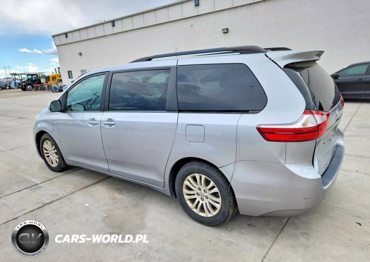 2016 Toyota Sienna Xle 8-Passenger VIN:5TDYK3DC2GS692742 - 2