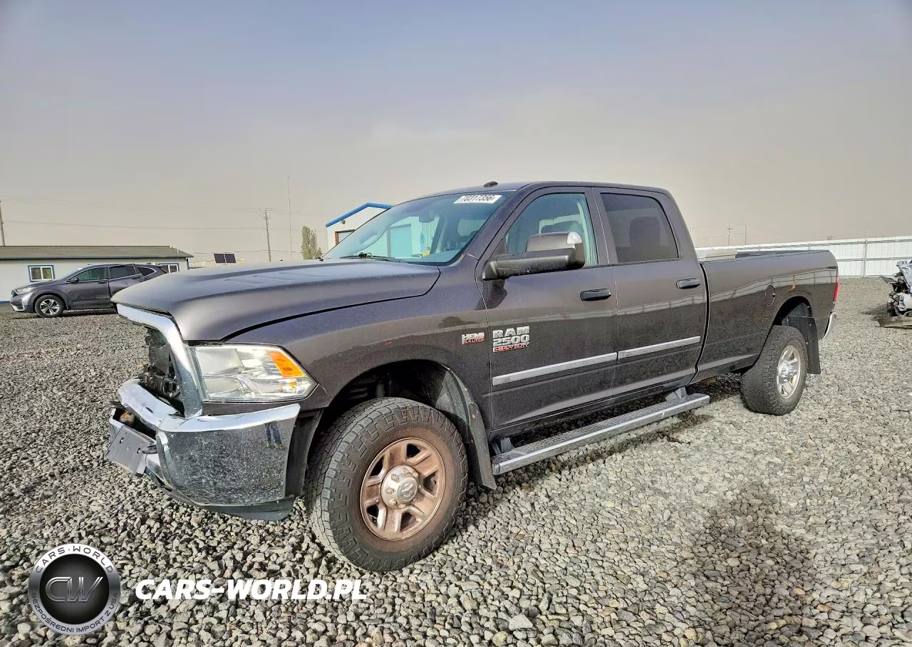 2018 Ram 2500 St VIN:3C6UR5HJ7JG241821 - 1