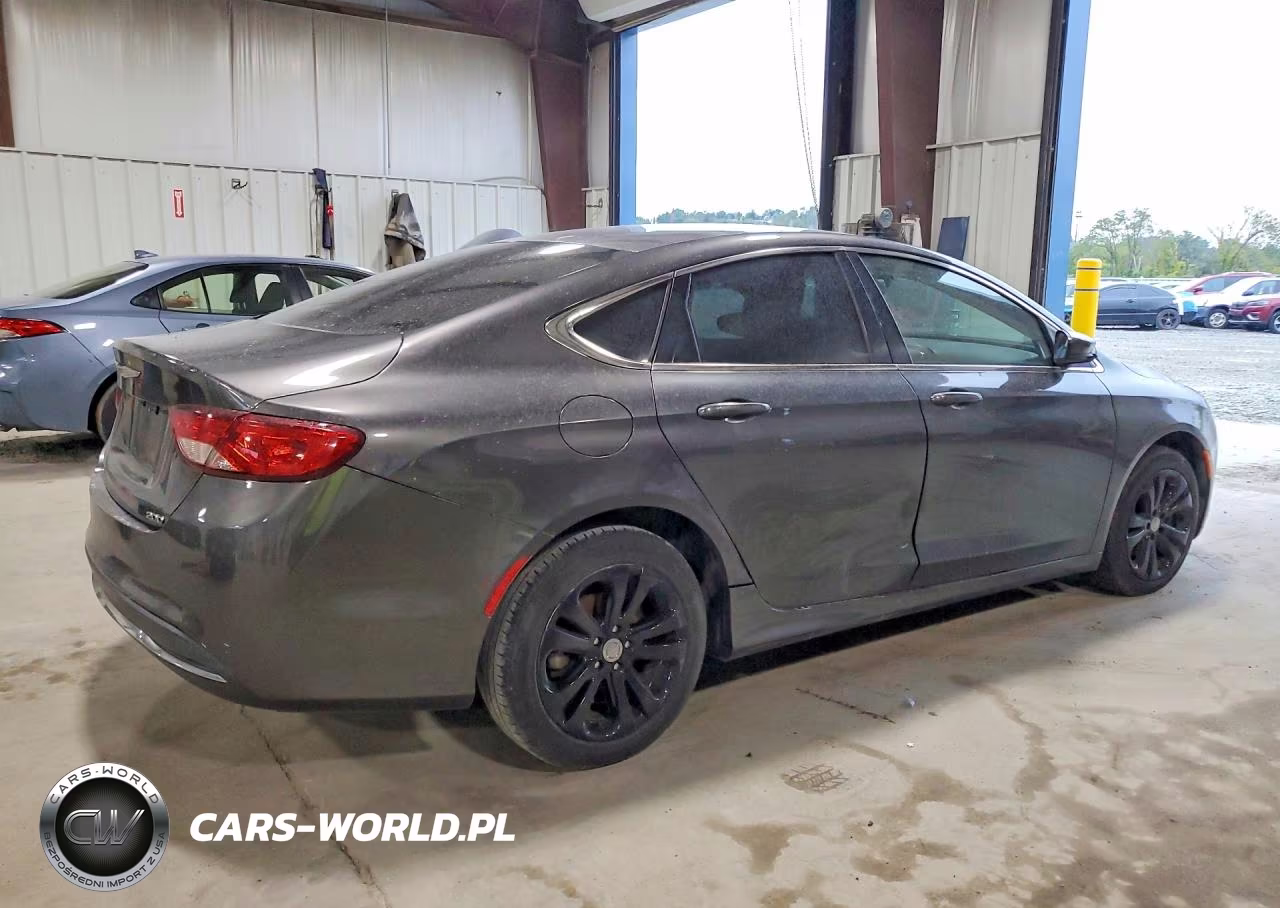 2015 Chrysler 200 Limited VIN:1C3CCCAB4FN657129 - 3