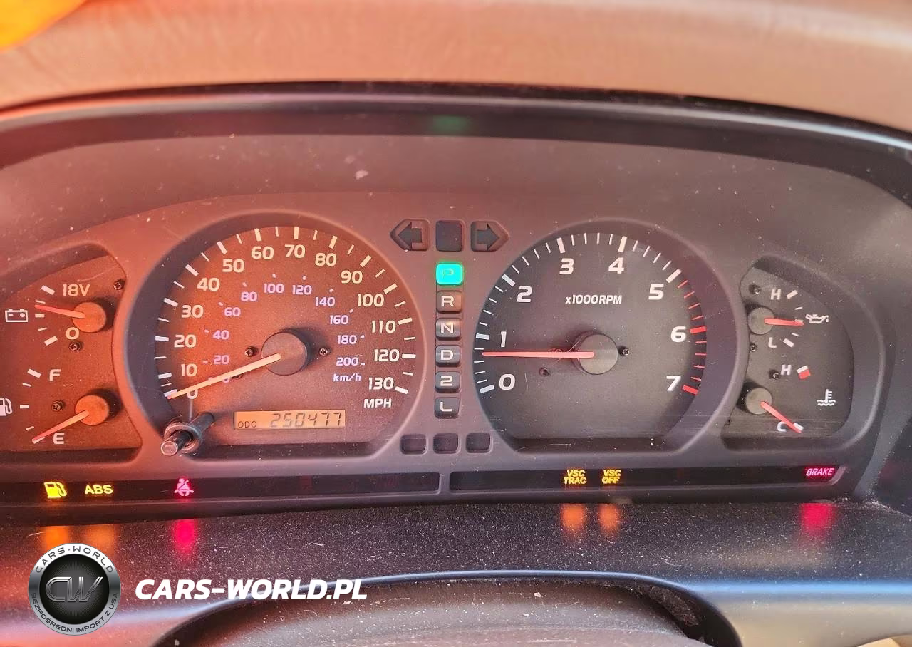 2000 Toyota Land Cruiser Base VIN:JT3HT05J7Y0094972 - 9