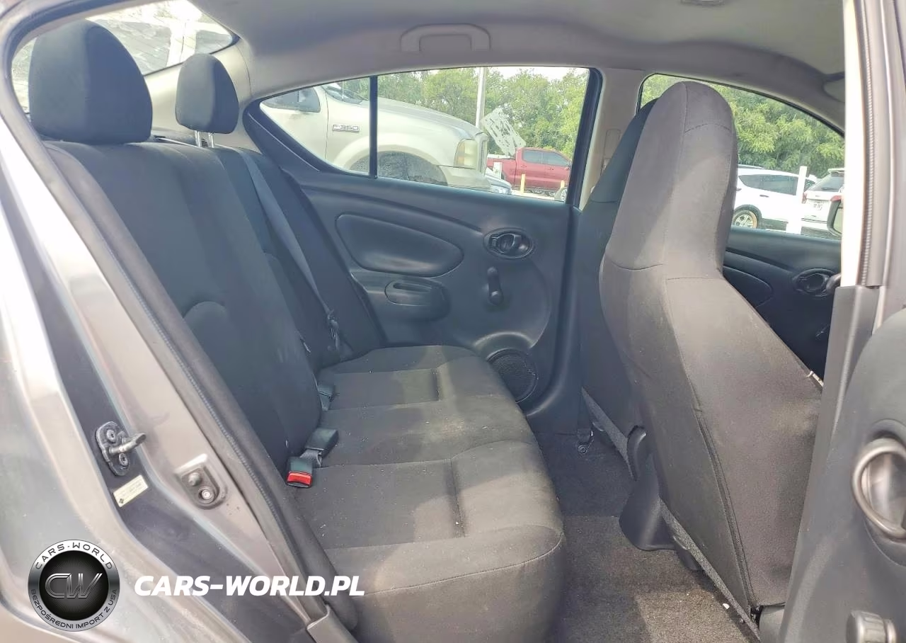 2016 Nissan Versa 1.6 S Plus VIN:3N1CN7AP2GL846844 - 10