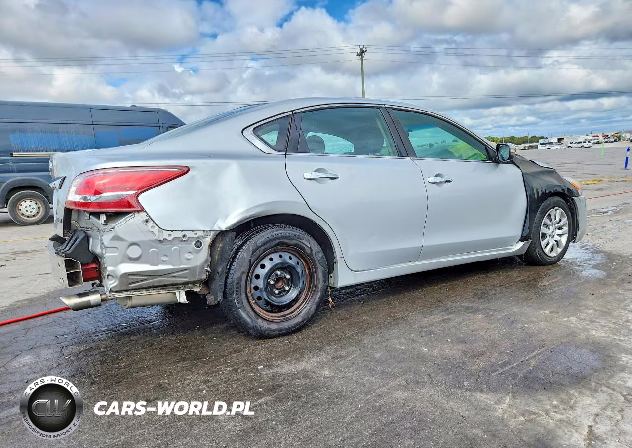 2015 Nissan Altima 2.5 S VIN:1N4AL3AP1FN885299 - 3