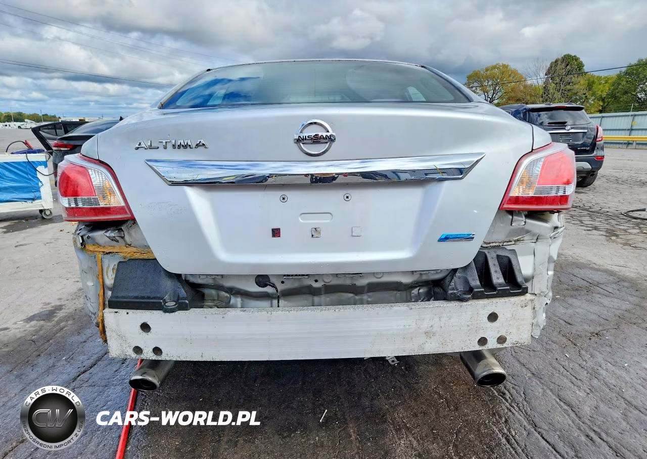 2015 Nissan Altima 2.5 S VIN:1N4AL3AP1FN885299 - 6
