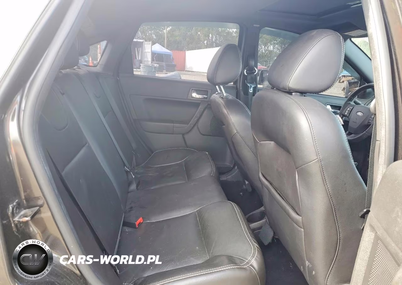 2009 Ford Focus Sel VIN:1FAHP37N49W149397 - 10