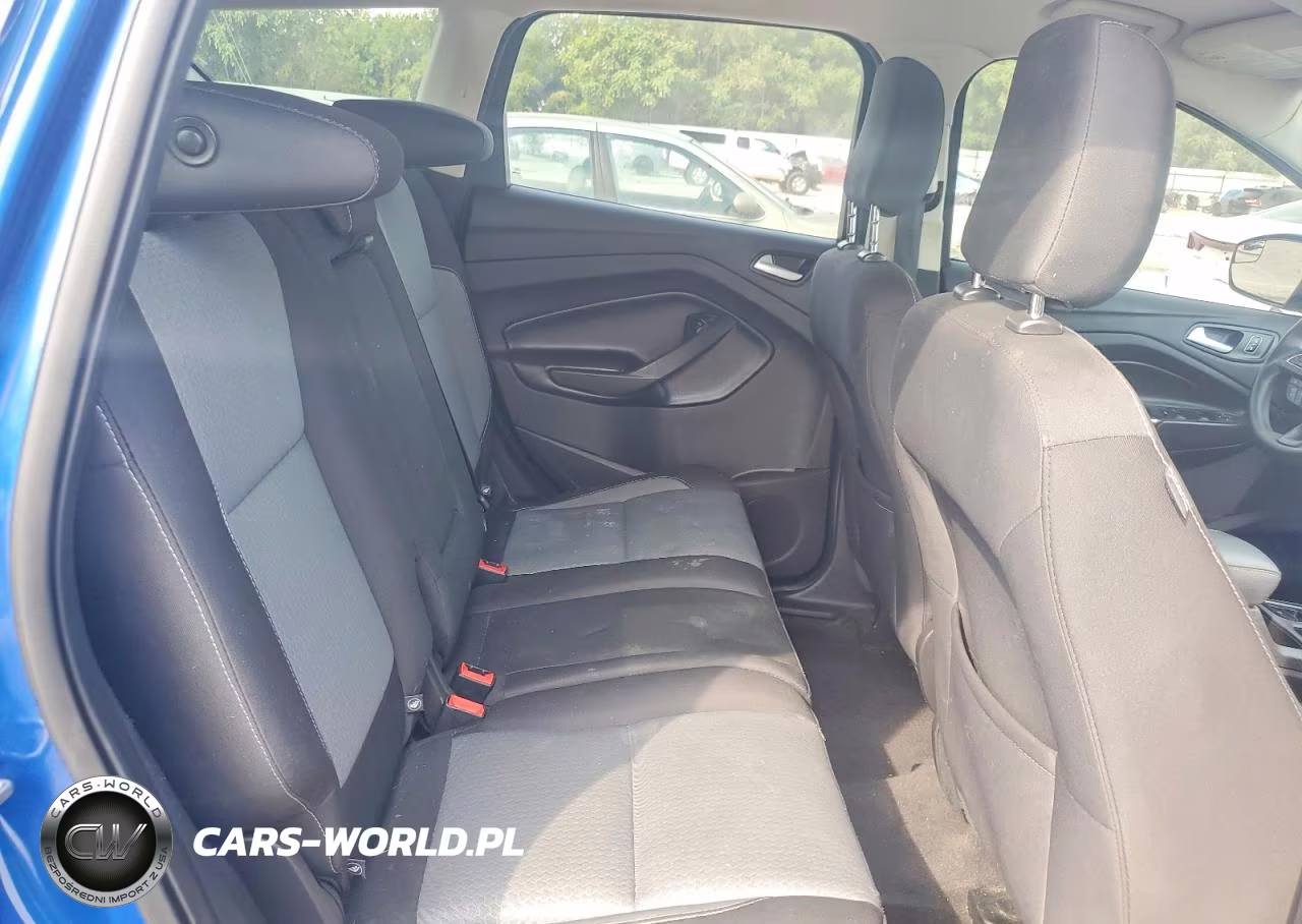 2019 Ford Escape Se VIN:1FMCU9GD8KUA90956 - 10