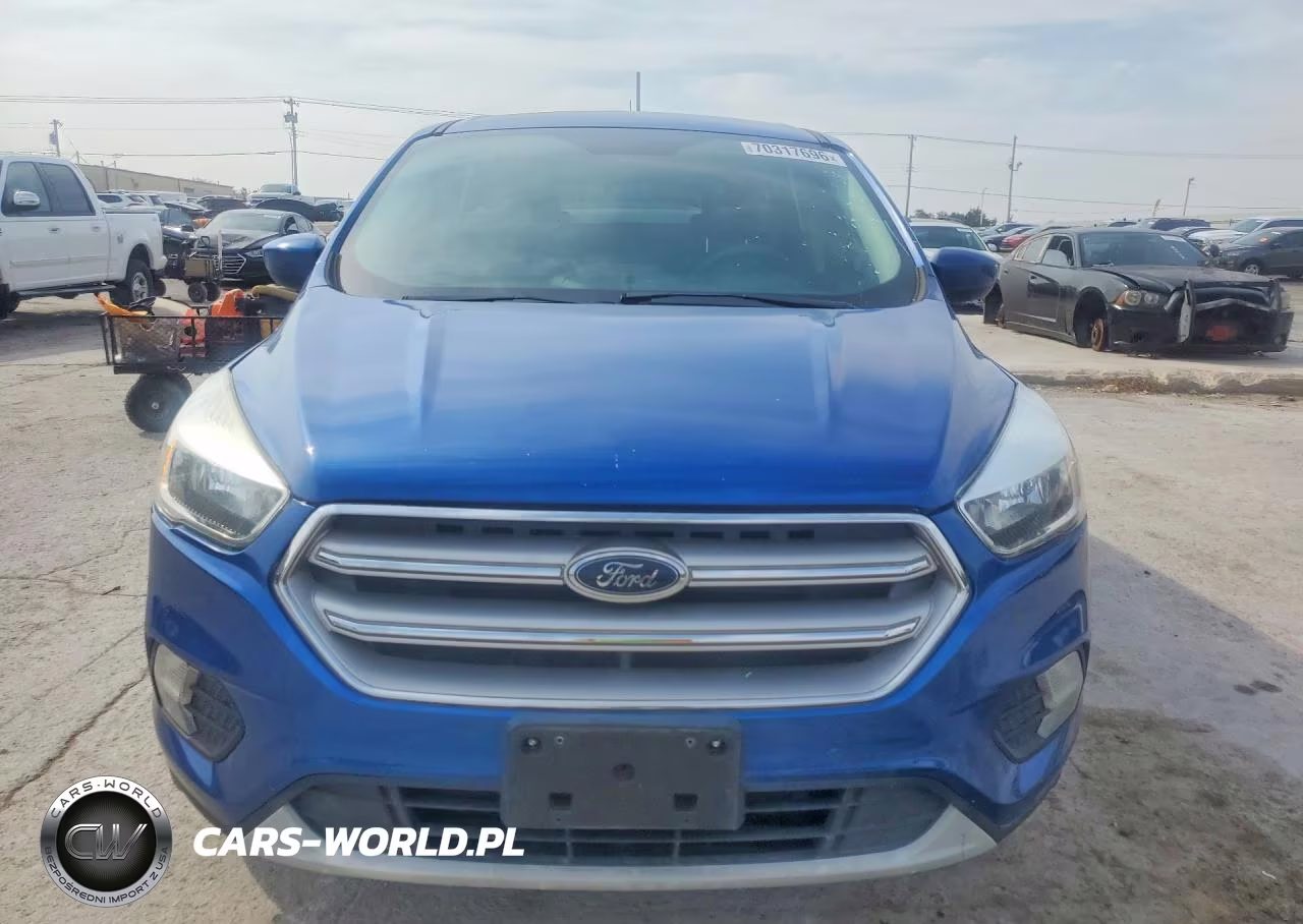 2019 Ford Escape Se VIN:1FMCU9GD8KUA90956 - 5