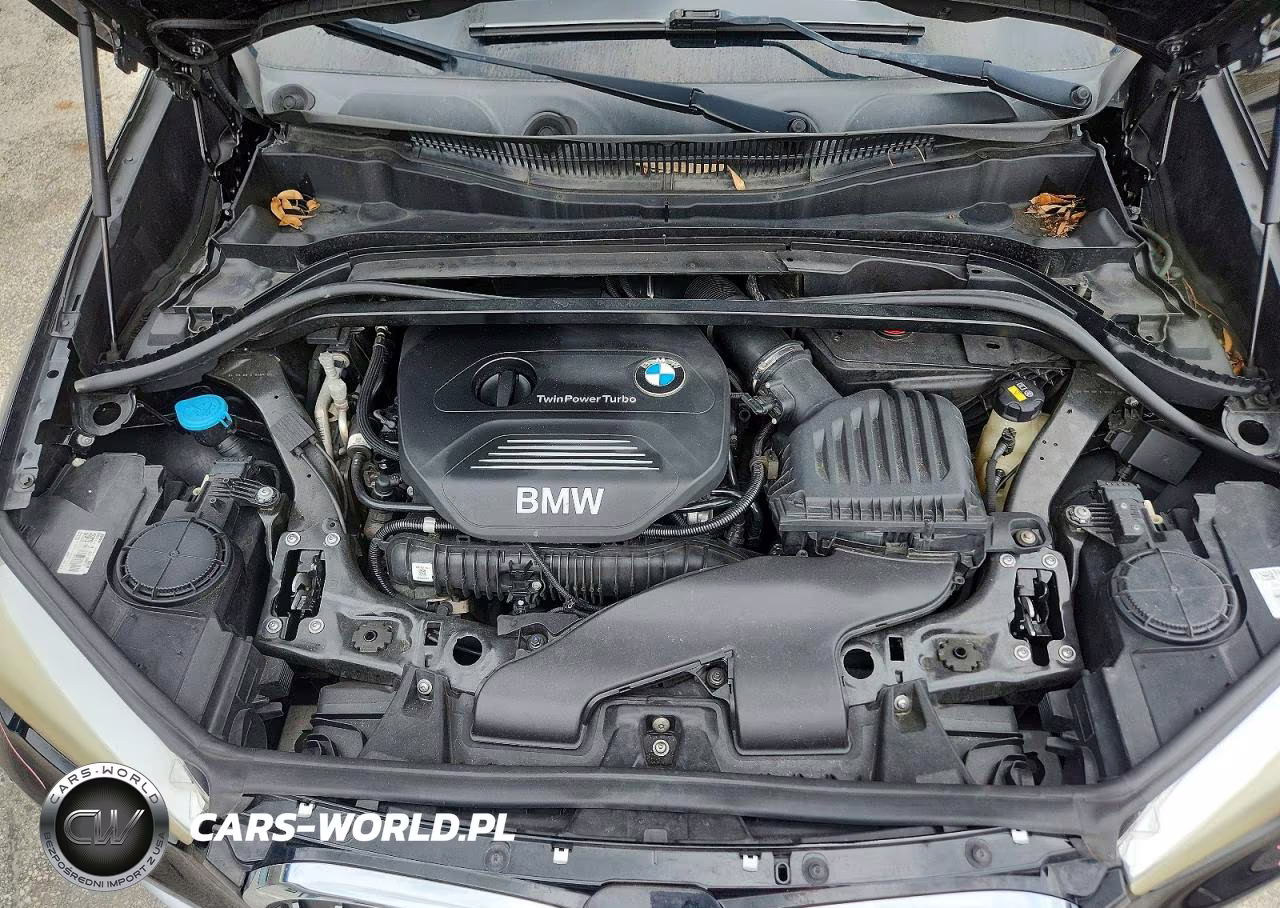 2018 BMW X1 xDrive28I VIN:WBXHT3Z36J4A66609 - 12