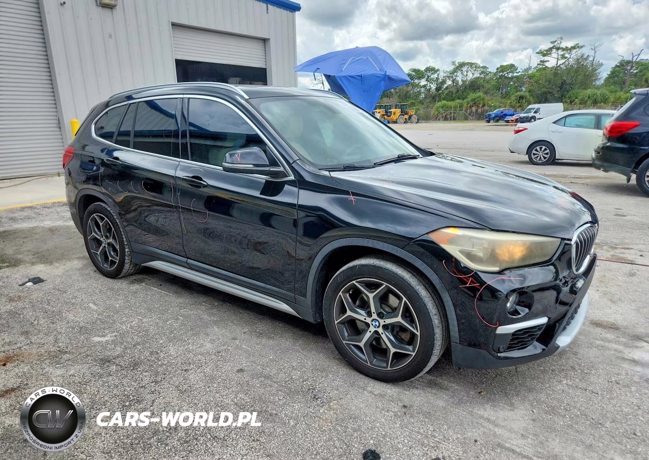 2018 BMW X1 xDrive28I VIN:WBXHT3Z36J4A66609 - 4