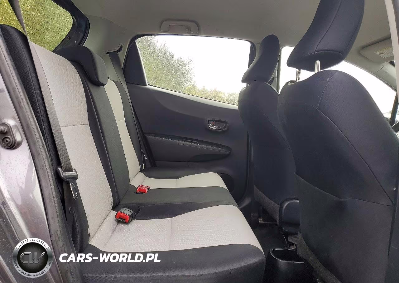 2012 Toyota Yaris 5-Door Le VIN:JTDKTUD36CD525685 - 11