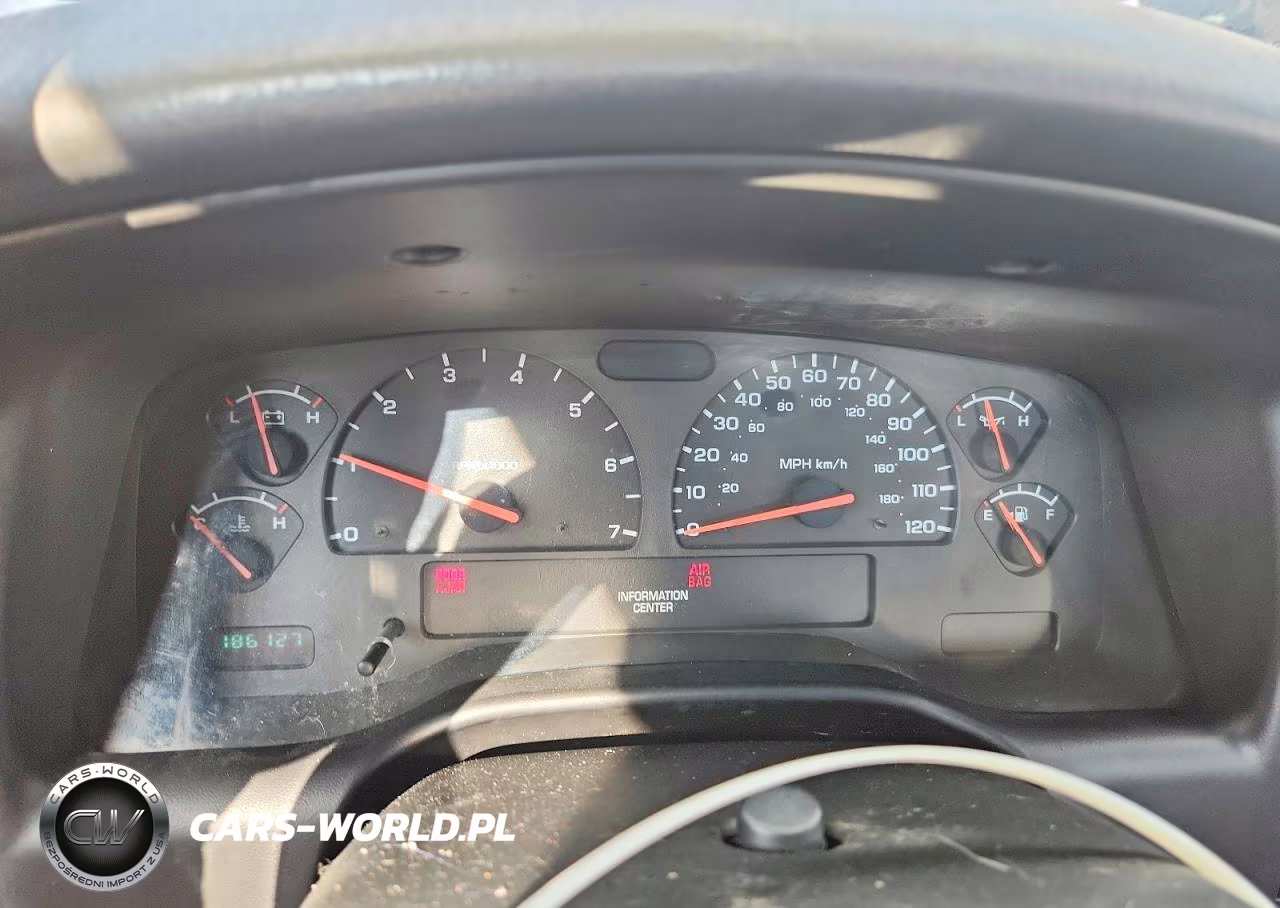 2003 Dodge Dakota Sport VIN:1D7HL32XX3S110087 - 9