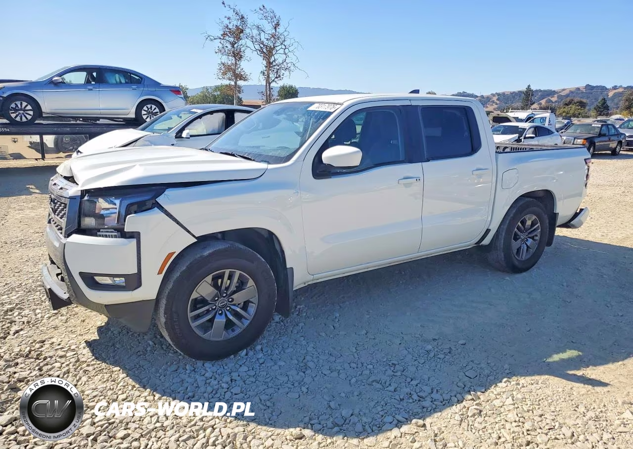 2025 Nissan Frontier Sv