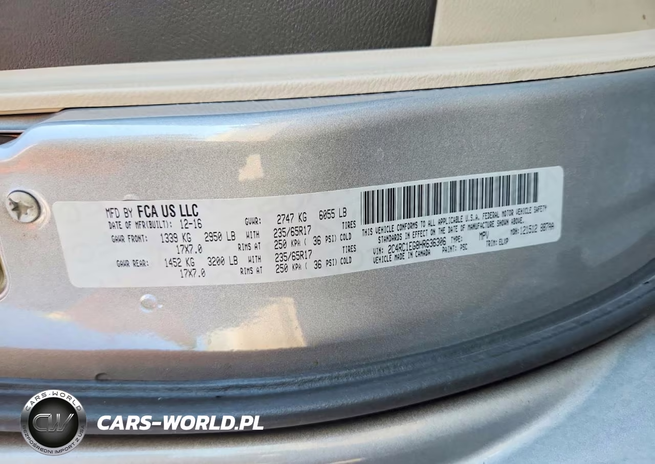 2017 Chrysler Pacifica Touring L Plus VIN:2C4RC1EG8HR636306 - 13