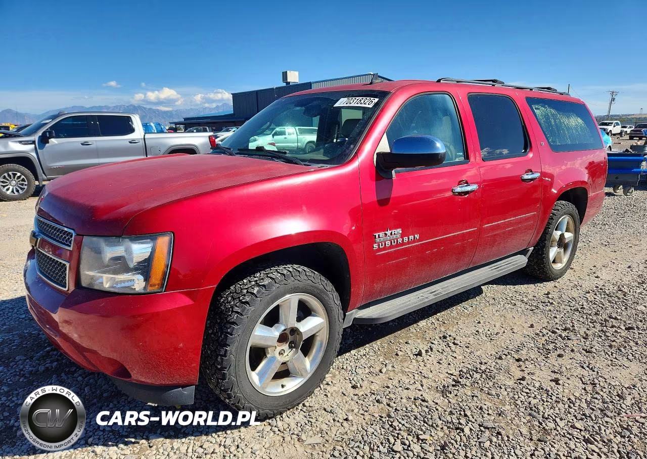 2013 Chevrolet Suburban C1500 Lt