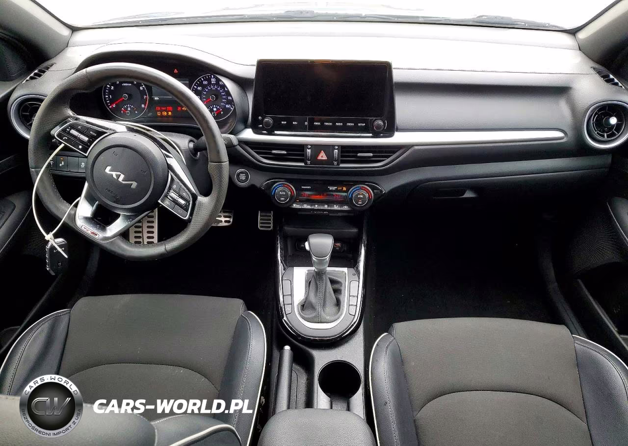 2023 Kia Forte Gt Line VIN:3KPF54AD8PE676654 - 8