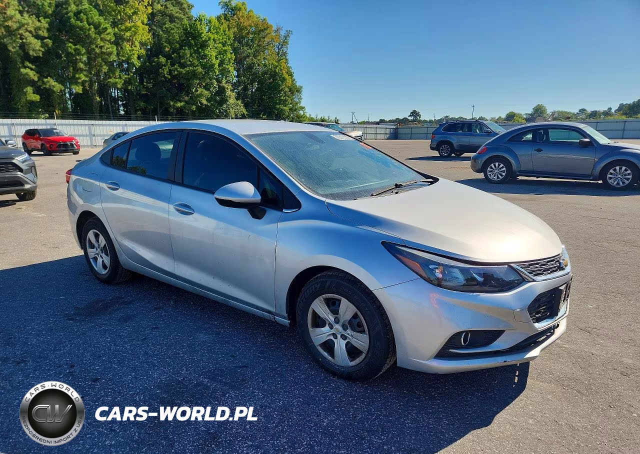 2018 Chevrolet Cruze Ls VIN:1G1BC5SM8J7141719 - 4
