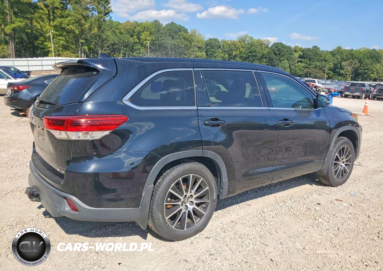 2017 Toyota Highlander Se VIN:5TDJZRFH5HS413729 - 3