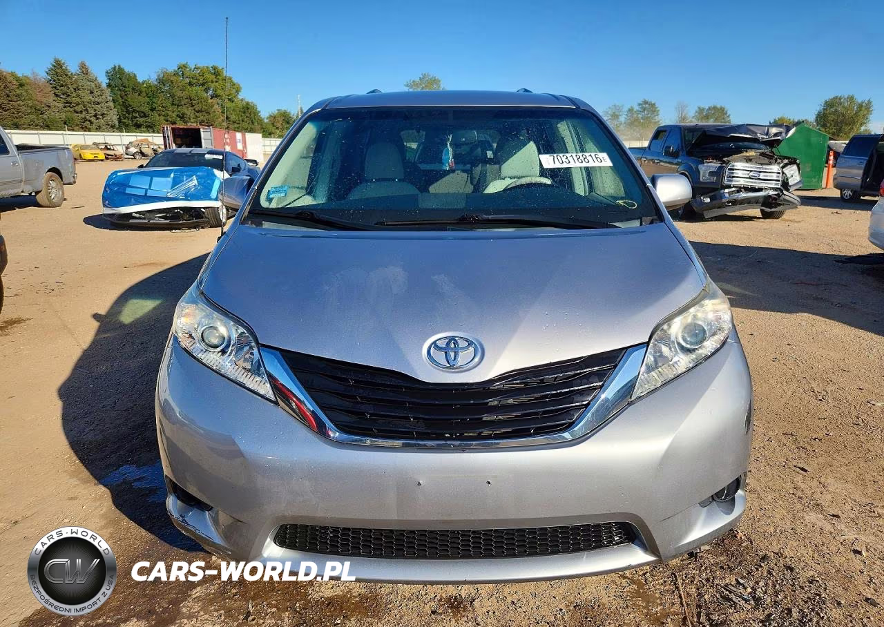 2013 Toyota Sienna Le VIN:5TDKK3DC8DS291889 - 5