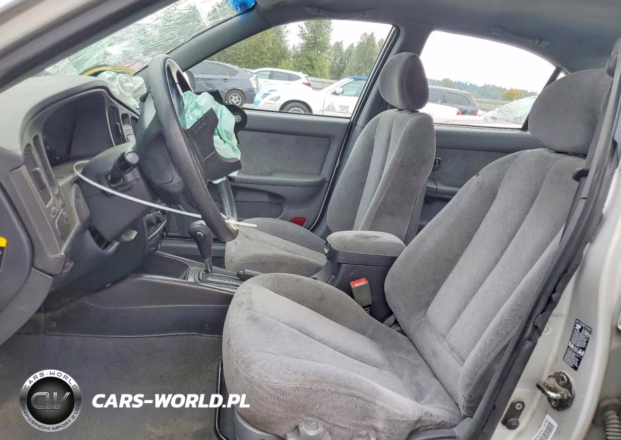 2004 Hyundai Elantra Gls VIN:KMHDN46DX4U710795 - 7