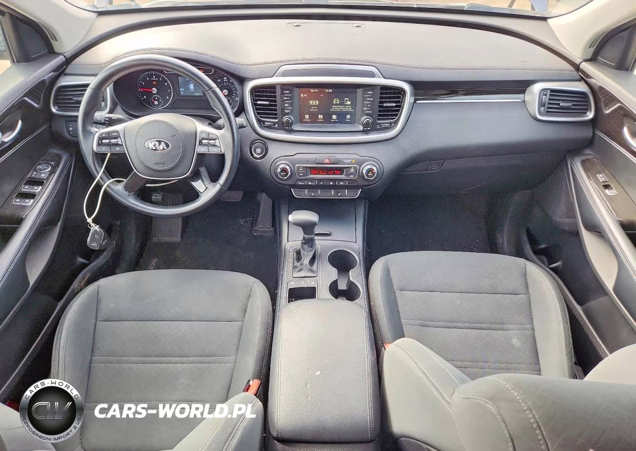 2020 Kia Sorento S VIN:5XYPGDA53LG684150 - 8