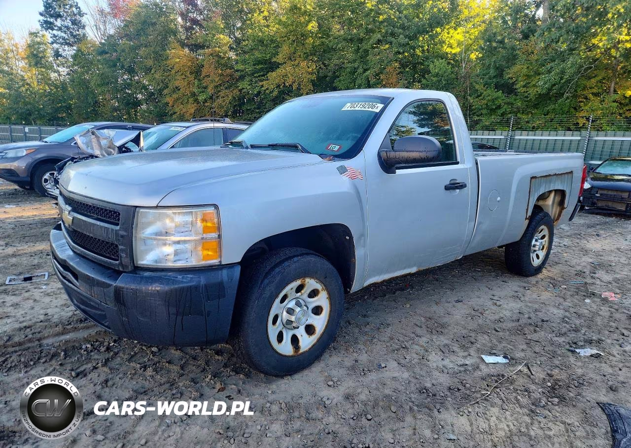 2010 Chevrolet Silverado C1500 – zdjęcie 1 z 12