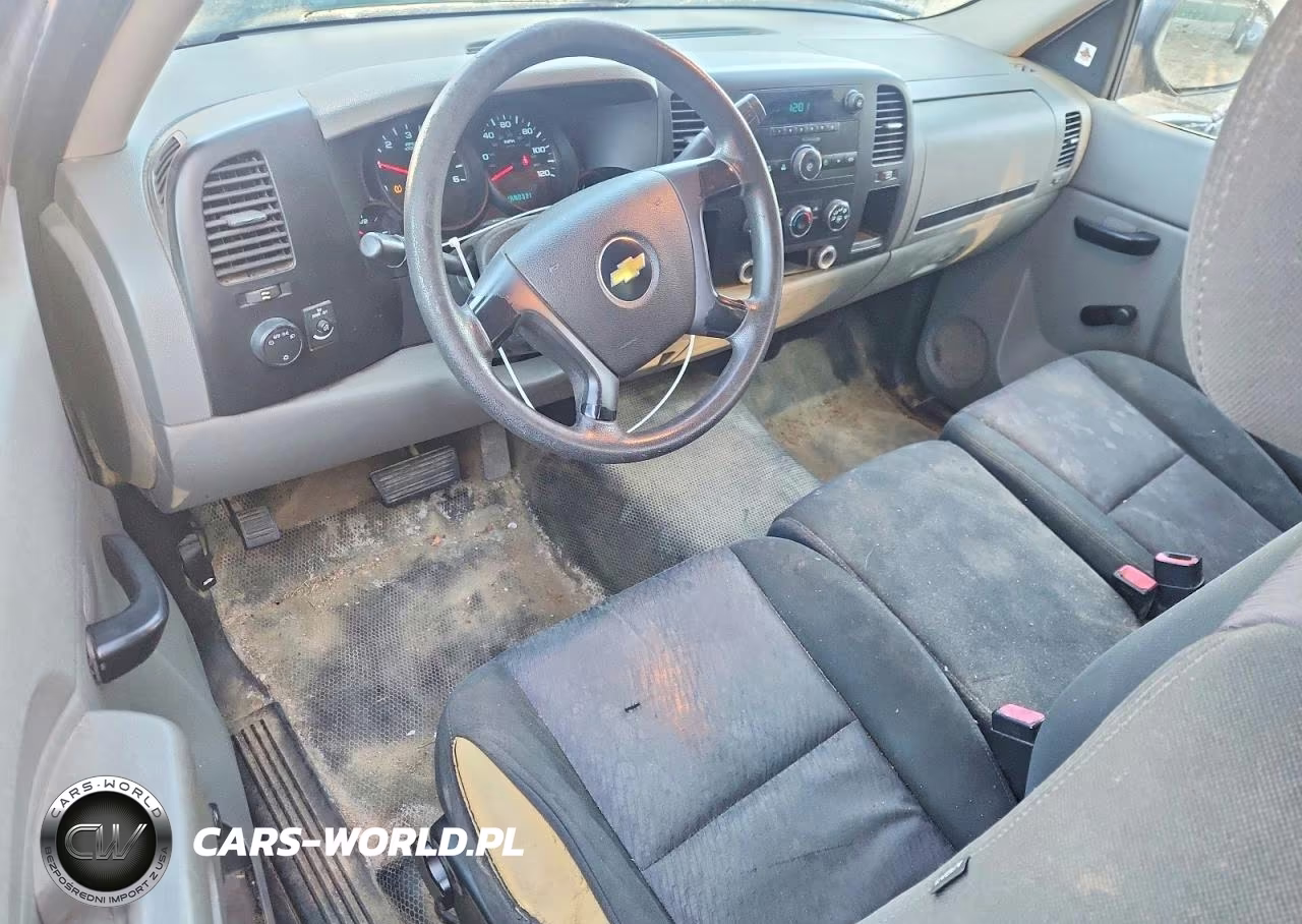 2010 Chevrolet Silverado C1500 VIN:1GCPCPEX5AZ274487 - 8