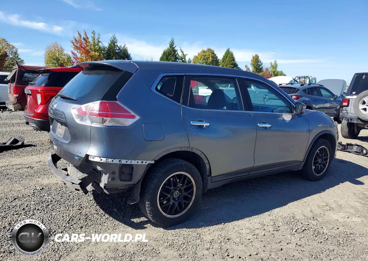 2015 Nissan Rogue S VIN:KNMAT2MV7FP505708 - 3