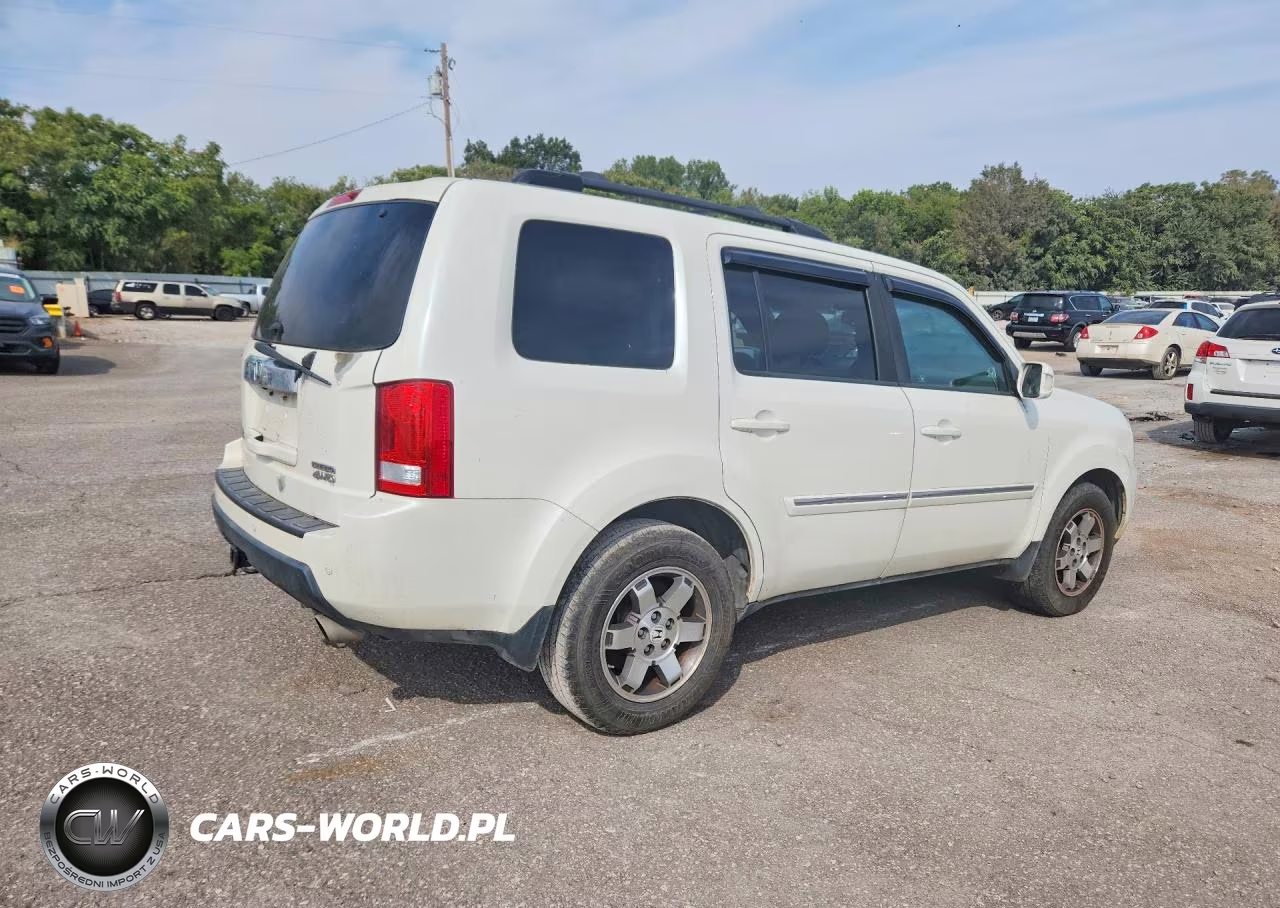 2011 Honda Pilot Touring VIN:5FNYF4H95BB081237 - 3