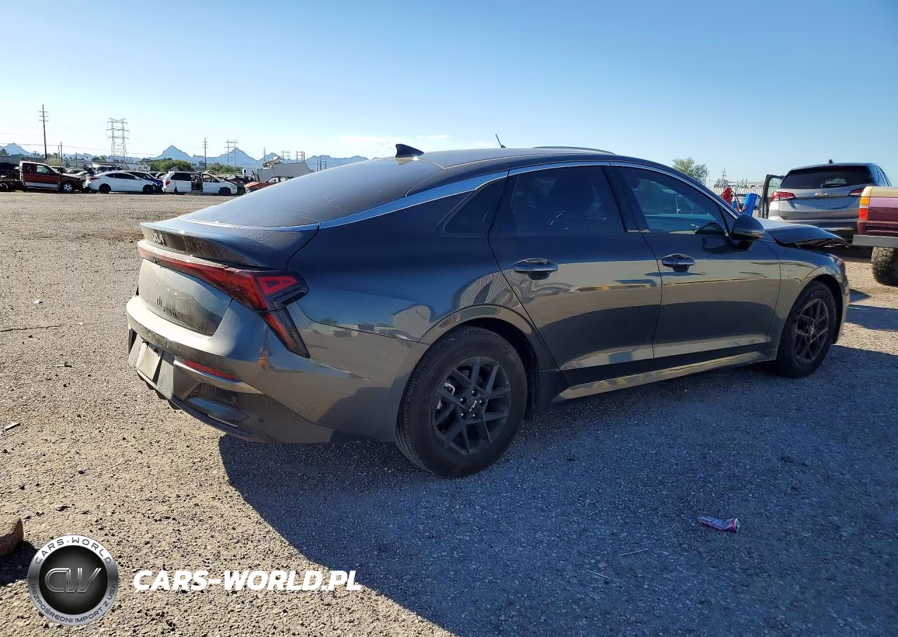 2026 Kia K5 Lxs VIN:KNAG24J75T5405416 - 3