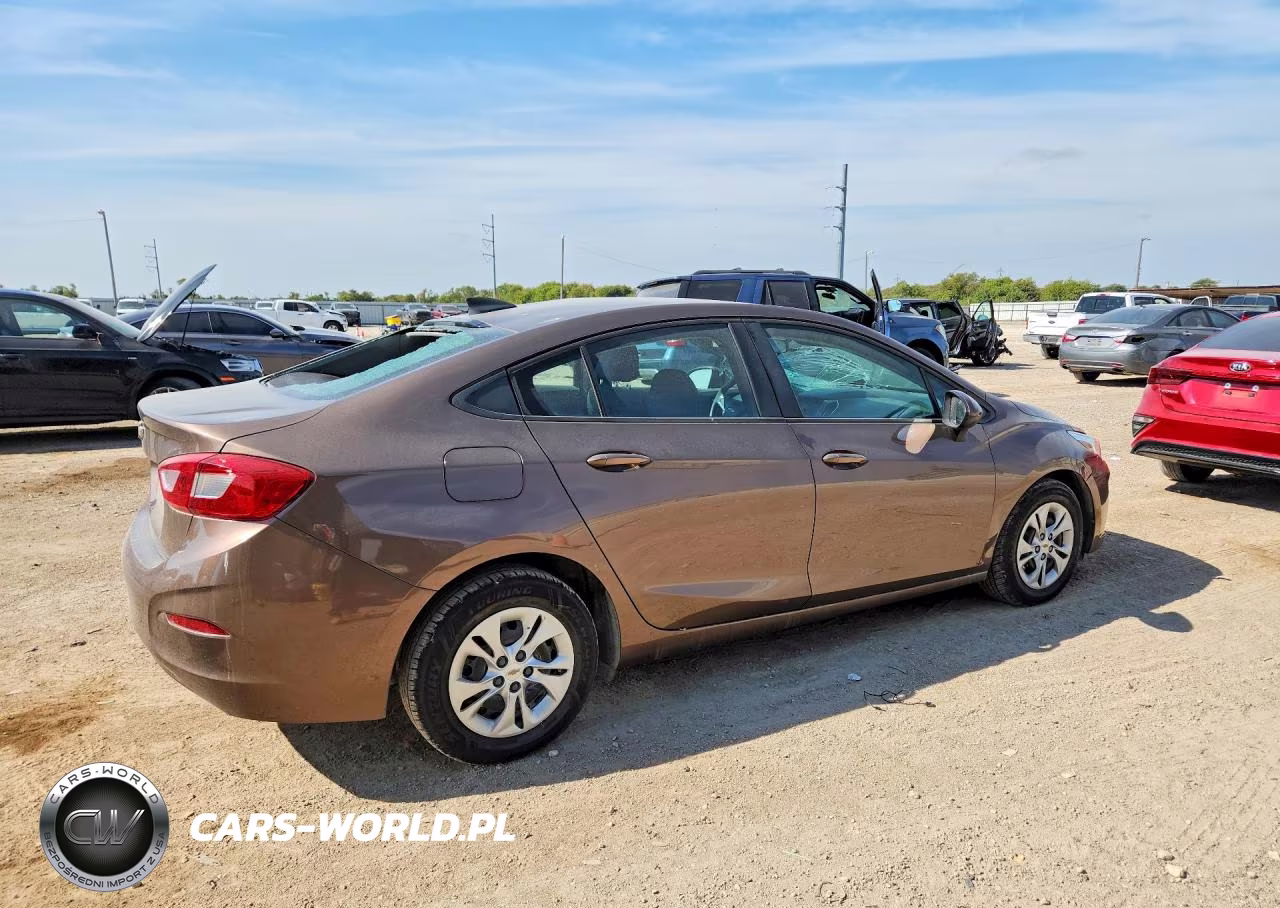 2019 Chevrolet Cruze Ls VIN:1G1BC5SM5K7137516 - 3