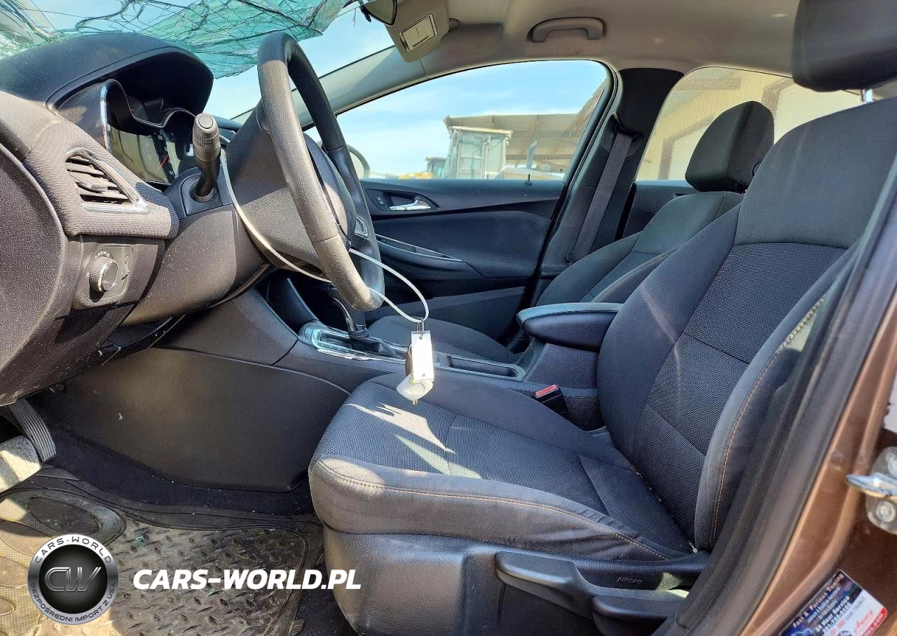 2019 Chevrolet Cruze Ls VIN:1G1BC5SM5K7137516 - 7