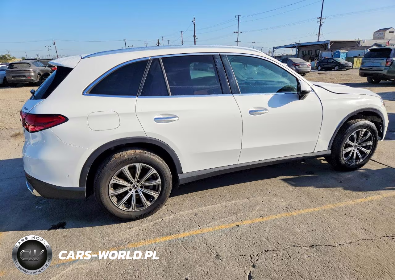 2024 Mercedes-Benz Glc 300 4Matic VIN:W1NKM4HB7RF088588 - 3