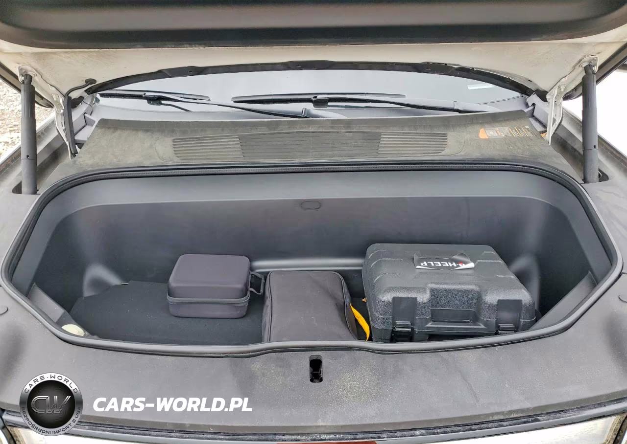 2023 Rivian R1S Adventure VIN:7PDSGABA2PN012494 - 12