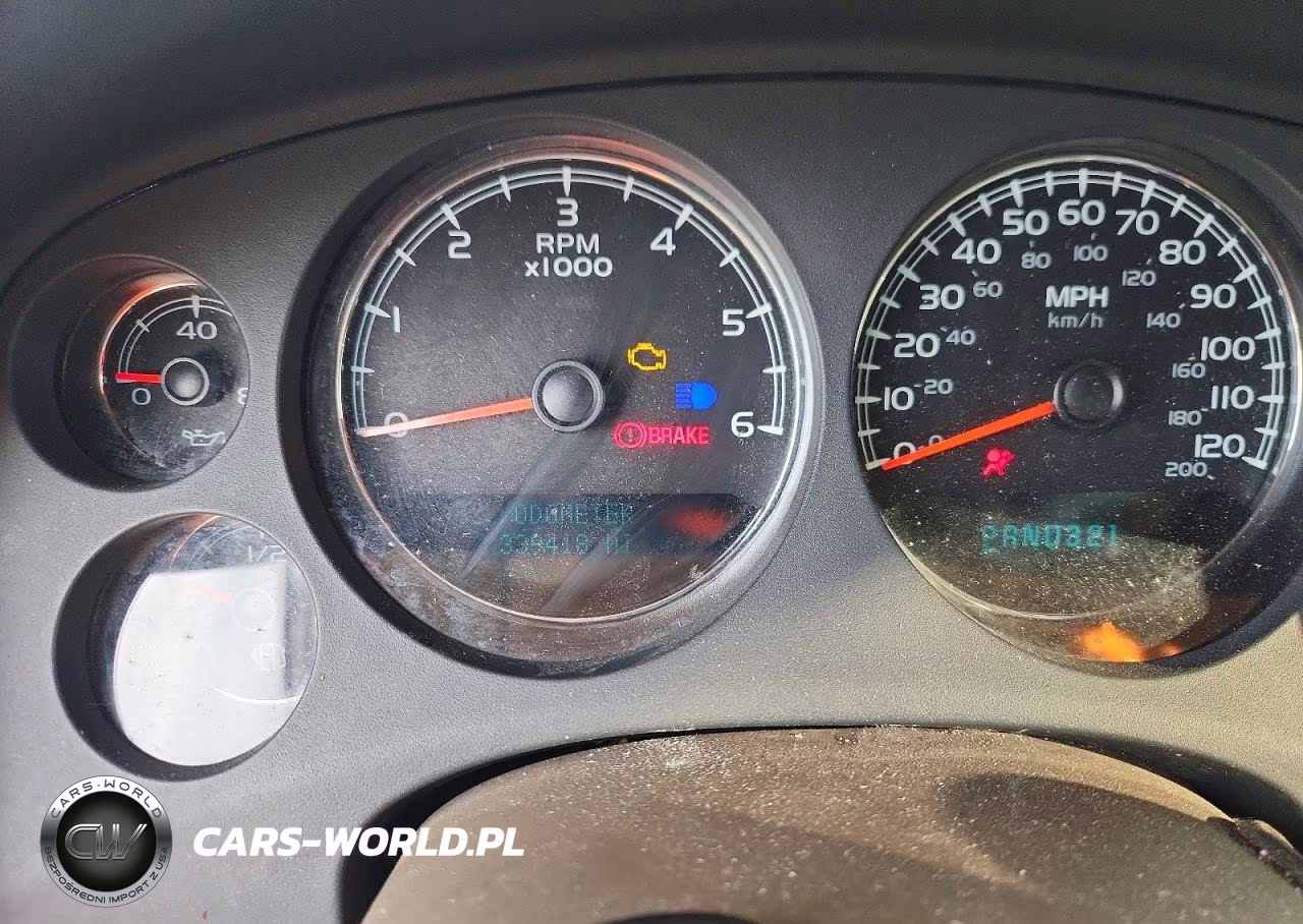 2008 GMC Yukon Xl C1500 VIN:1GKFC16068R211665 - 9