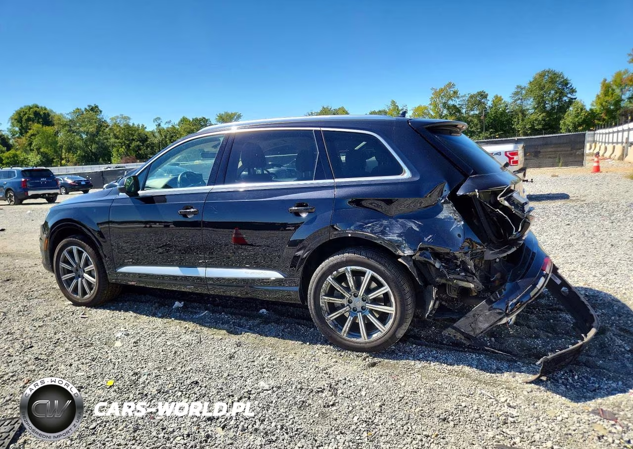 2017 Audi Q7 Prestige VIN:WA1VAAF76HD041857 - 2