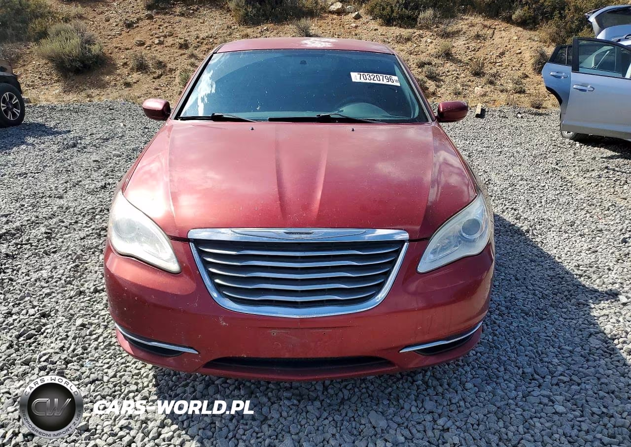 2014 Chrysler 200 Lx VIN:1C3CCBAB0EN210709 - 5