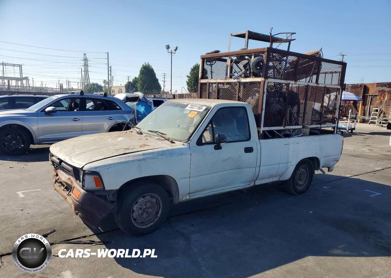 1992 Toyota Pickup Deluxe
