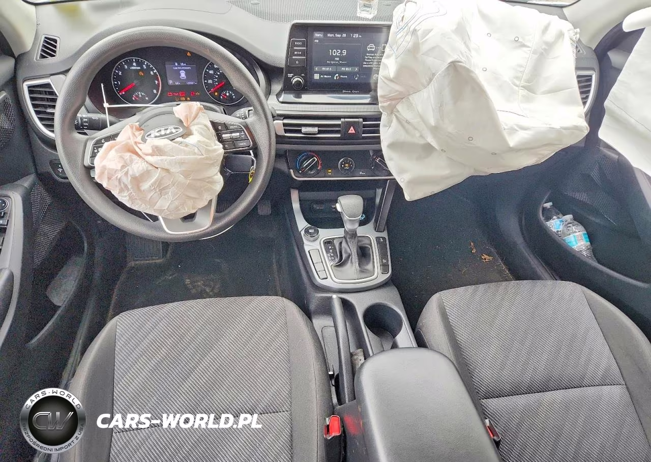 2021 Kia Seltos Lx VIN:KNDEPCAA2M7124374 - 8