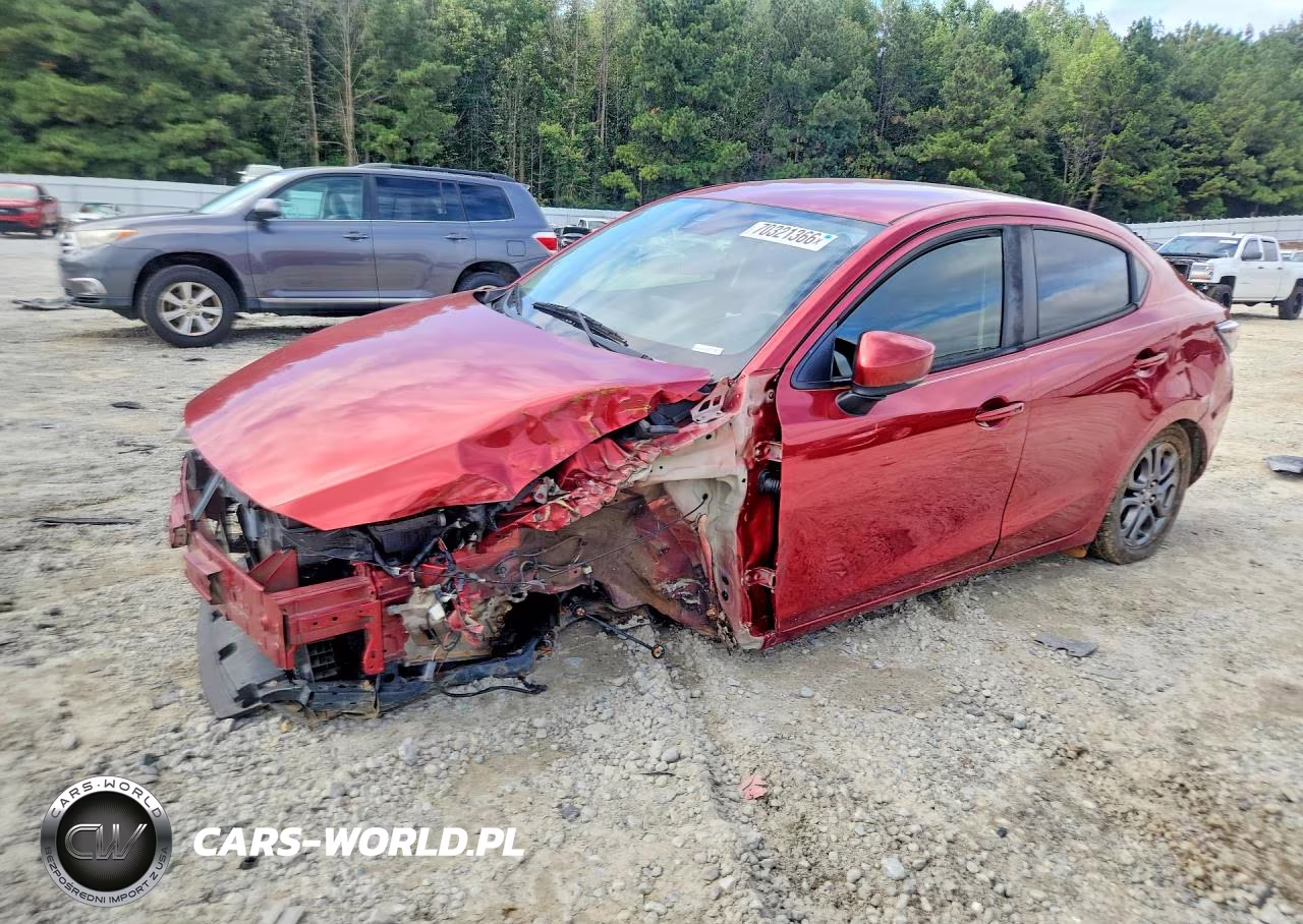 2019 Toyota Yaris Le VIN:3MYDLBYV0KY514235 - 1