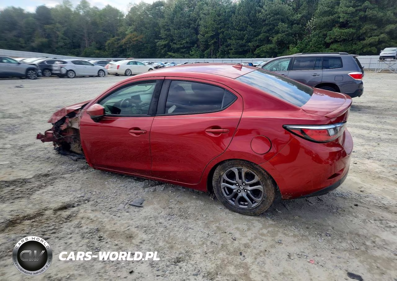 2019 Toyota Yaris Le VIN:3MYDLBYV0KY514235 - 2