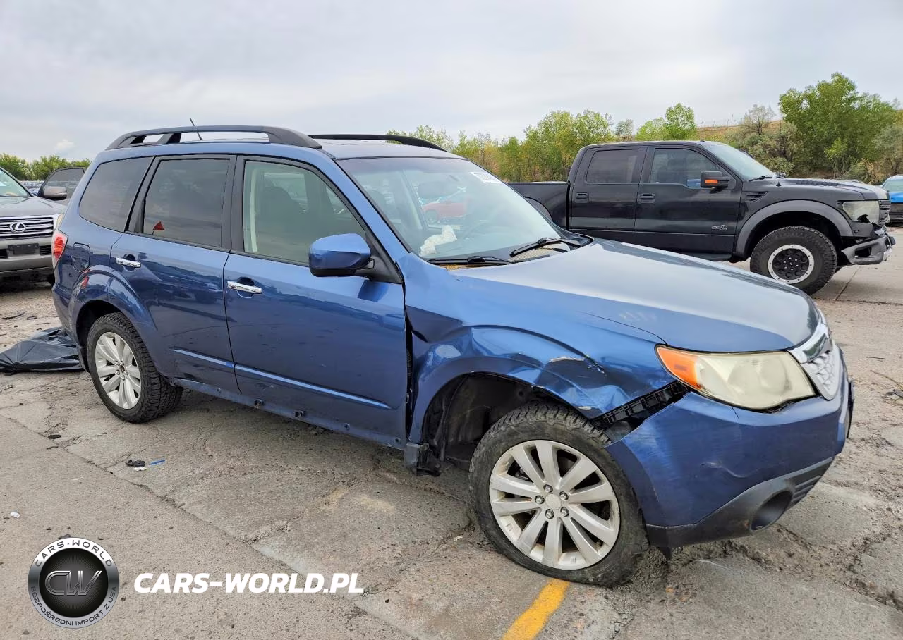 2012 Subaru Forester 2.5X Premium VIN:JF2SHBDC8CH431470 - 4