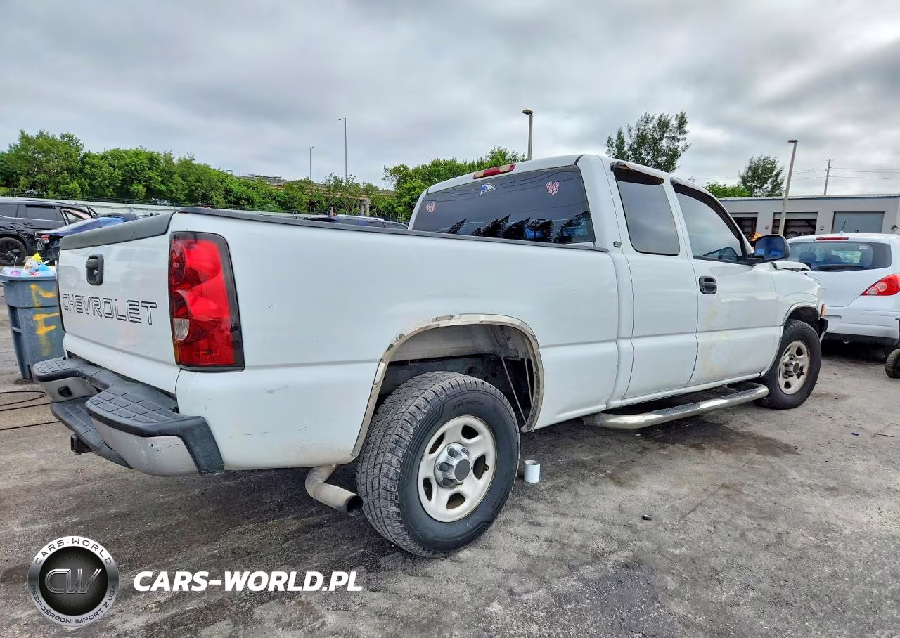 2004 Chevrolet Silverado C1500 VIN:1GCEC19X44Z339400 - 3