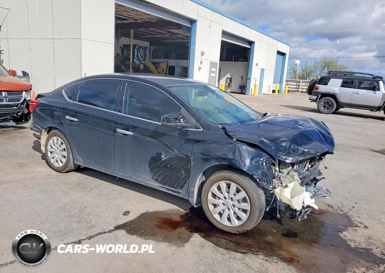 2018 Nissan Sentra S VIN:3N1AB7AP9JY342575 - 4