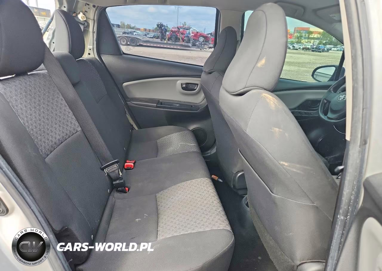 2015 Toyota Yaris 5-Door L VIN:VNKKTUD32FA041719 - 10